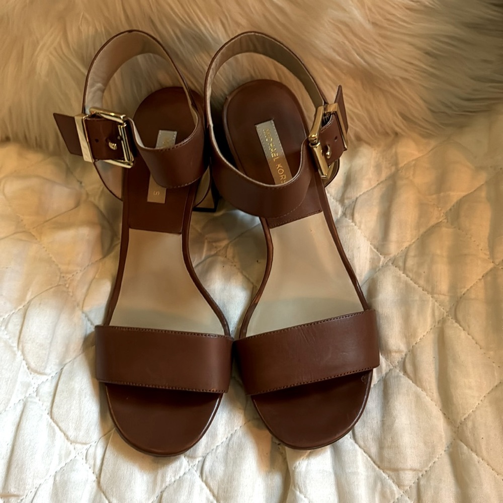 Michael Kors Brown Leather Square heeled Sandals. Size 38